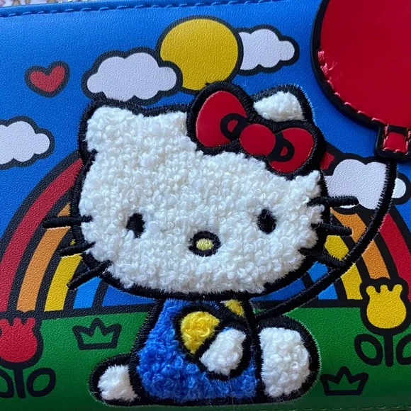 Loungefly Hello Kitty Wallet - Picture 7 of 7